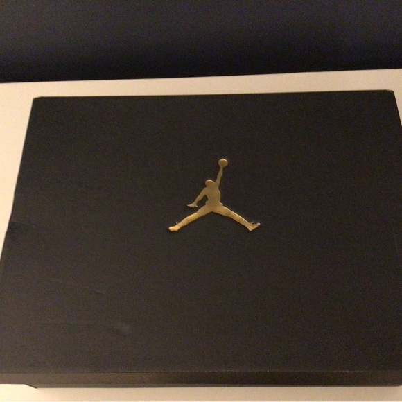 Nike Air Jordan 1 Low. Size 16. Excellent used condition. White, blue & black. - Picture 8 of 8